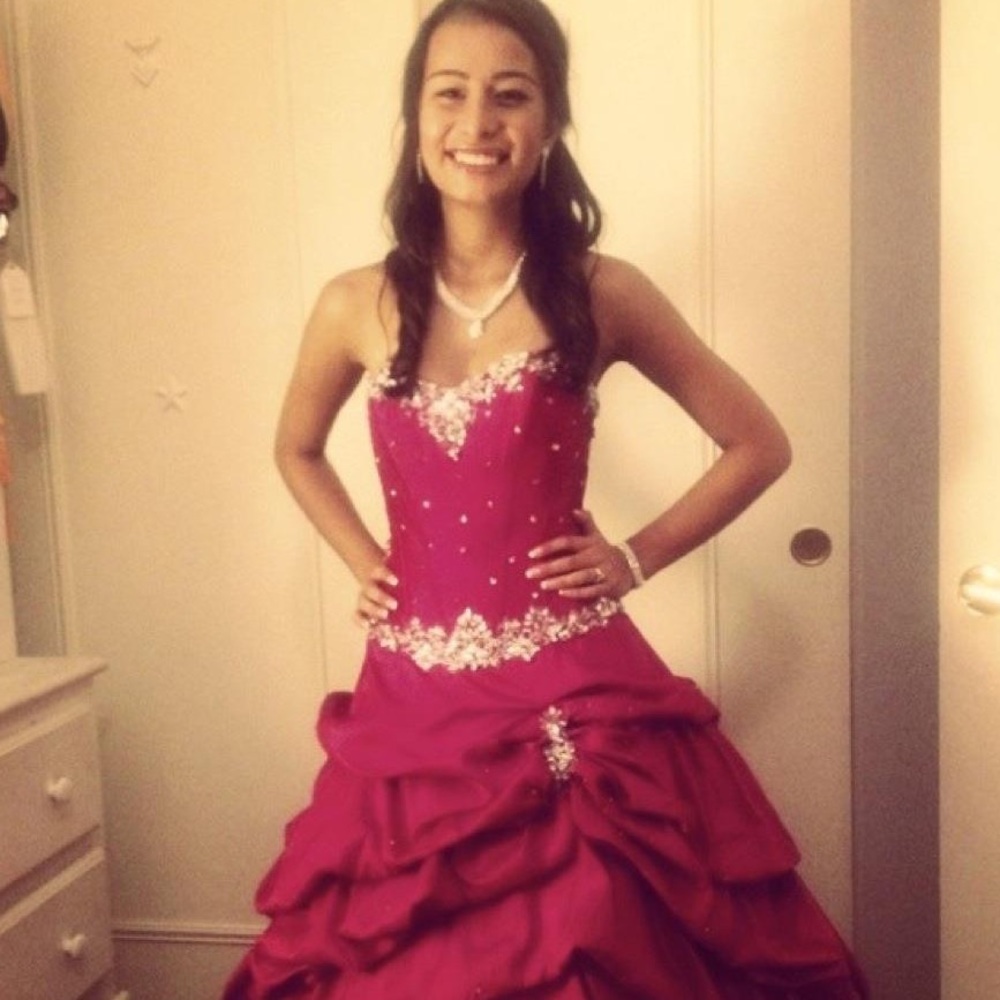 Beautiful pink strapless dress